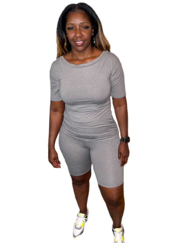 SHORT SLEEVE 2 PIECE SET WITH BIKE SHORTS